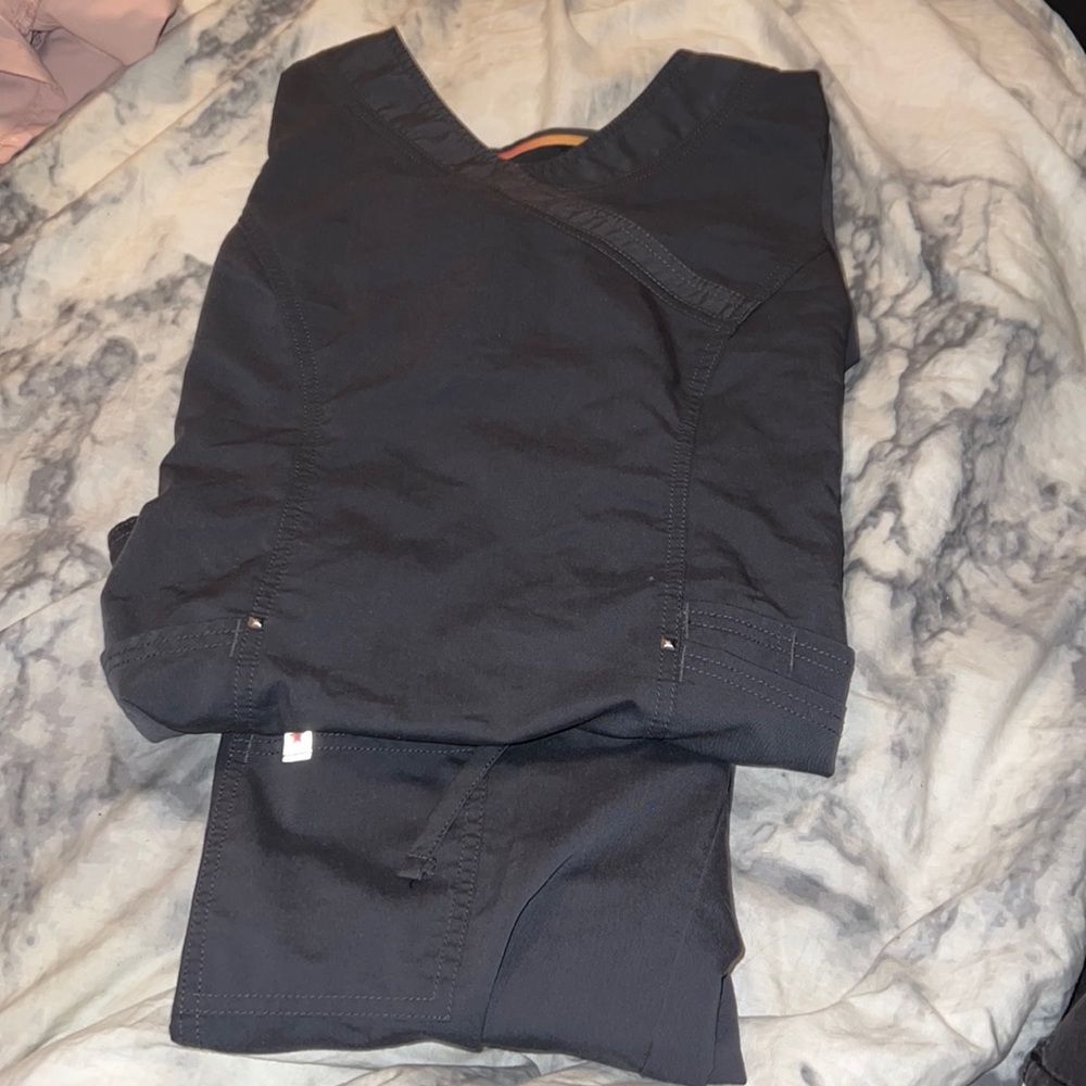 Grey scrub set